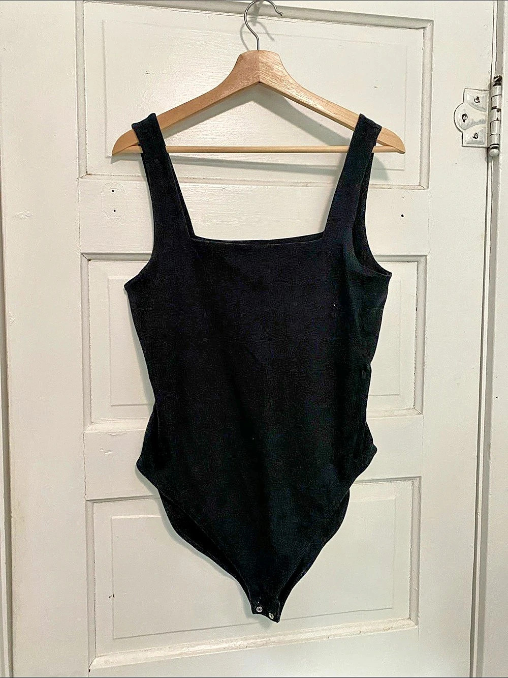 Old Navy Sleeveless Square-Neck Bodysuit Black Large